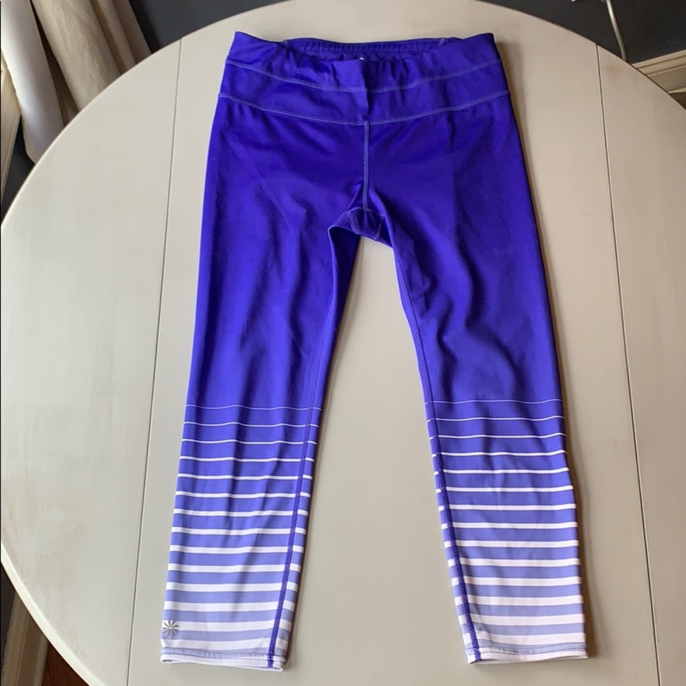 Athleta Yoga Crop